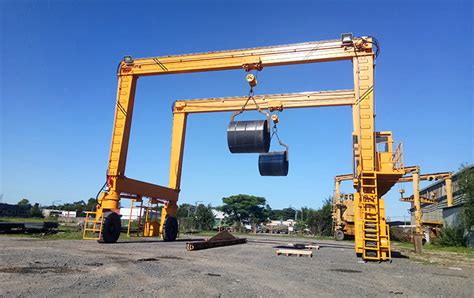 Gantry Cranes Different Types Of Gantry Cranes For Sale Boat Hoist