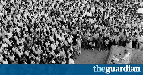 Lee Kuan Yew A Life In Pictures Global The Guardian