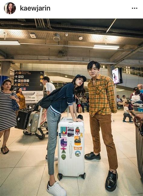 Instagram (ig) และ youtube ดารา รูปดารา ข้อมูลดารา มีการจัดอันดับและเก็บข้อมูลสถิติ ดาราที่คุณชื่นชอบ อินสตาแกรมดารา อัพเดทที่นี่ โมเม้นต์หลังเปิดตัว! แก้ว - โทนี่ ฉ่ำรักปานจะกลืนกิน..!?