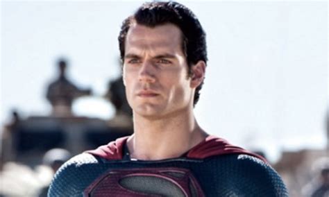 Who Is The Better Superman Tom Welling And Henry Cavill Both Have Their