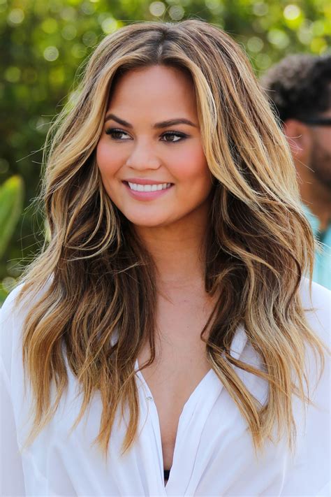 5 Summer Hair Color Ideas That Arent Bad Ombrés Brown hair with