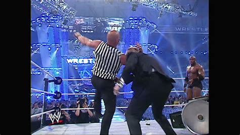 Remember When Steve Austin Hit Donald Trump With The Stone Cold Stunner