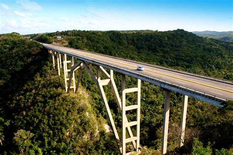 Filebacunayagua Bridge Wikimedia Commons