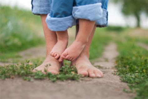 How To Best Protect Your Childs Developing Feet