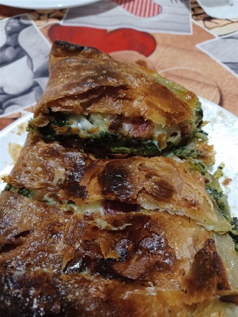 Rustico Con Spinaci Salame E Mozzarella Pasticci E Cucina Glutenfree