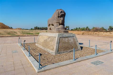 The Lion Of Babylon Statue Stock Image Image Of Landmark 272835237