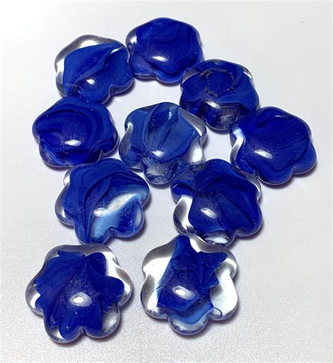 Set Of 40 Flower Shaped Glass Gems 7 8 10 Of Each Etsy