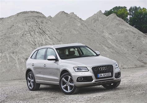 Audi q5 recommended engine oil: AUDI Q5 specs & photos - 2008, 2009, 2010, 2011, 2012 ...