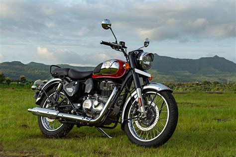 Royal Enfield Classic 350 Price Images Mileage And Reviews