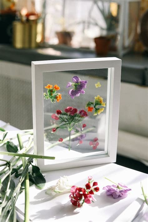 Learn How To Press And Frame Flowers For A Beautiful Homemade Mothers