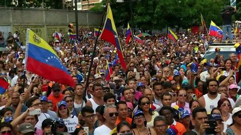 Milhares De Pessoas Saem às Ruas Para Marcar 100 Dias De Protestos Na Venezuela Globo News