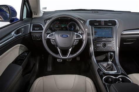 Ecco l'elenco aggiornato delle novità in uscita e le caratteristiche di. 2014 Ford Mondeo Estate 1.5T EcoBoost Titanium first drive