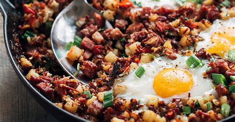 Stir in corned beef, potato, and broth. Corned Beef Hash and Eggs | Striped Spatula