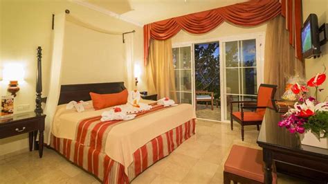 Grand Palladium Jamaica All Inclusive Montego Bay Grand Palladium Resort And Spa Suite
