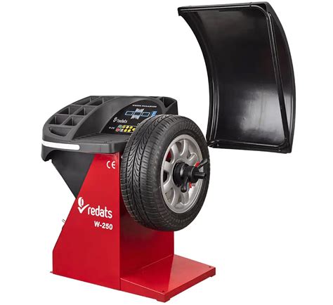 Automatic Wheel Balancer For Passenger Car Wheels REDATS W 250 REDATS