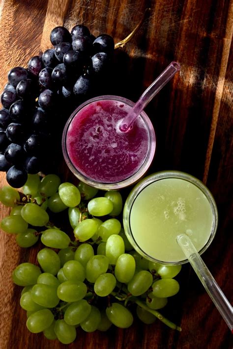How To Make Grape Juice 4 Methods Alphafoodie 2023