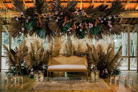 Splendid Wedding Stage Decor Ideas For Your Grand Nuptials ShaadiWish