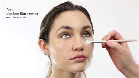How To Apply Concealer Under Eyes How To Stop Concealer From Creasing