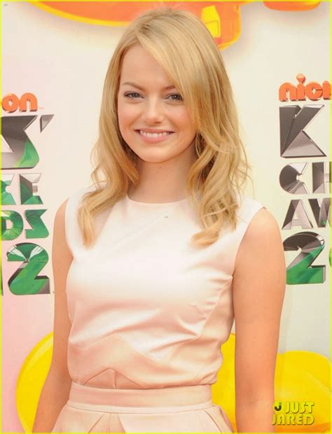 emma stone bra height maxim photos bikini weight wallpaper unseen body leg scene images pics