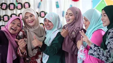 Bandar rinching seksyen 3, 43500 semenyih, selangor, малайзия. Hari Raya PPKI SK Bandar Rinching - Warna-warni Aidil ...