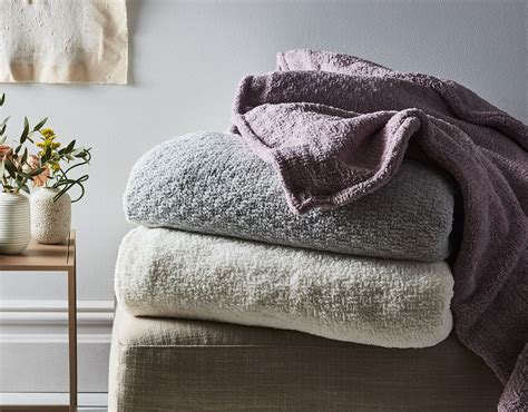13 Best Throw Blankets Of 2022 Cozy Decorative Throw Blankets