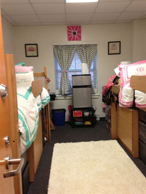 The Damsel In The Dress College Dorm Organization Dorm Room Styles Dorm Room Necessities