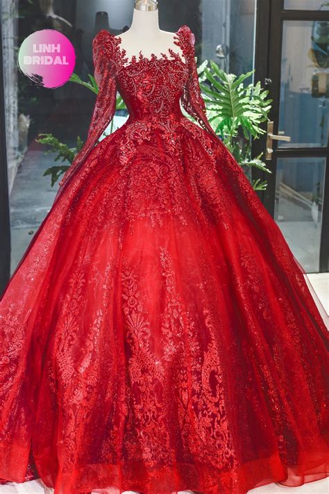 Long Sleeves Red Beaded Sparkle Ball Gown Wedding Dress With Glitter