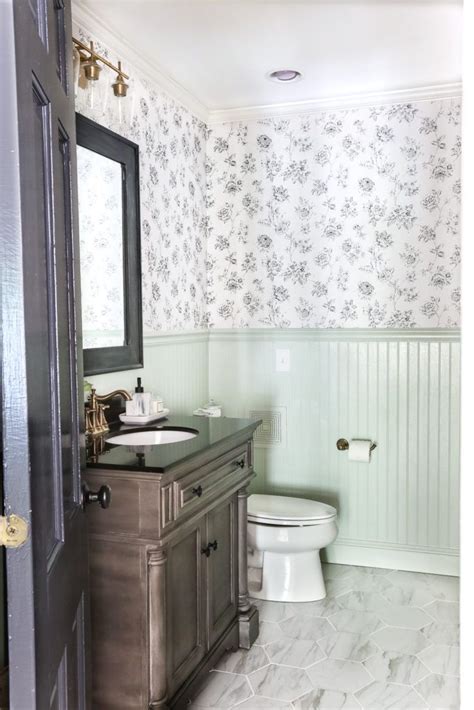 Shape, size, and color are all important factors to update your tiny but timeless bathroom by opting for black floor tiles and equally dark grout that will help ground a mostly white palette. 15 Stunning Tile Ideas for Small Bathrooms