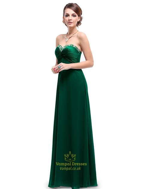Emerald and white wedding bouquet. Wedding Dress Emerald Green : Best Choice - FashionMora