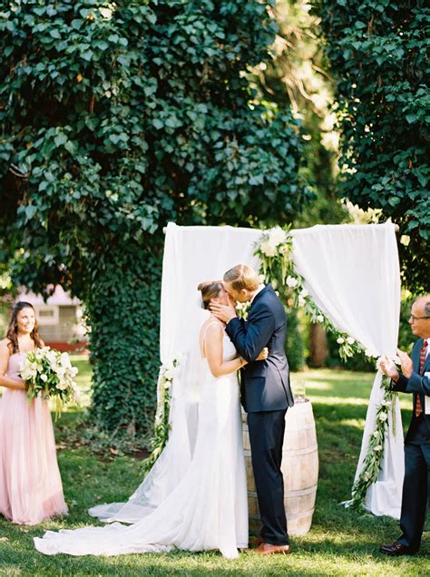 Nicole And Alex At Arbor Crest Winery Spokane Seattle Wedding Photographer Anna Peters