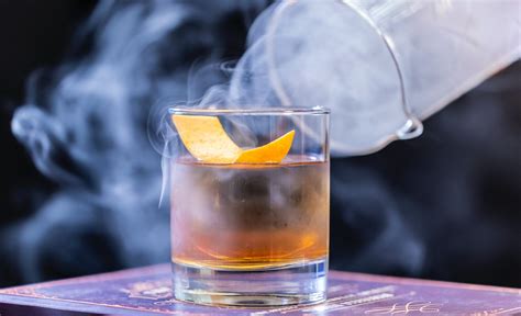 A Beginner S Guide To Classic Whisky Cocktails Whisky 1901