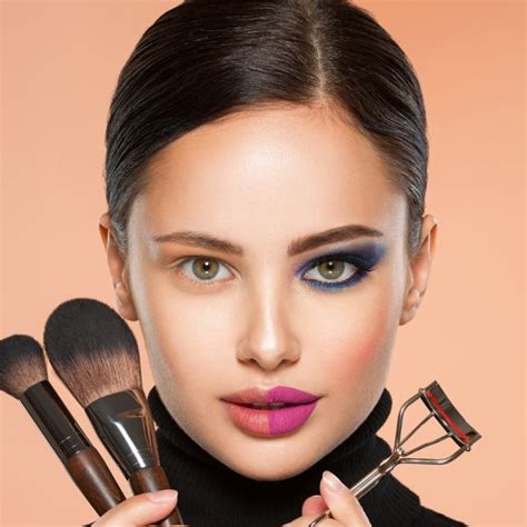Discovernet The Best Makeup Trends Youll Be Trying In 2023