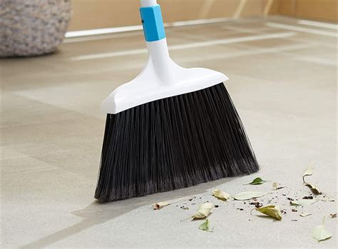 The Best Brooms For Tile Floors In 2022 Householdme