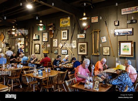 Update more than 135 cracker barrel home decor best - seven.edu.vn