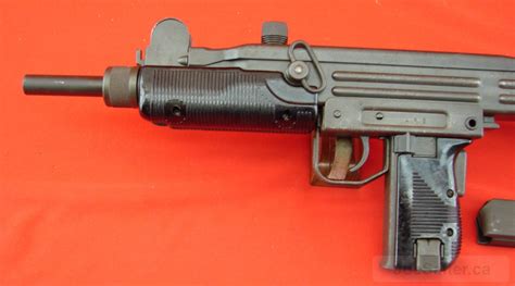 Original Uzi Submachine Gun