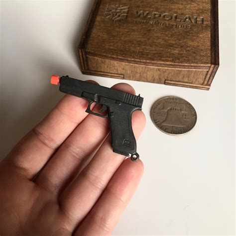 Miniatur Pistole M17 Schwarz Maßstab 14 Pinfire Gun Mini Gun Etsy