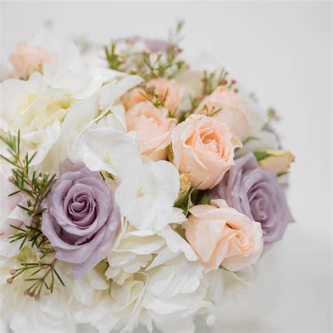 Pick your favorite bouquet and send flowers same day to treat a friend or loved one. Bloom1122 | Same Day Flower Delivery to NYC New York Best ...