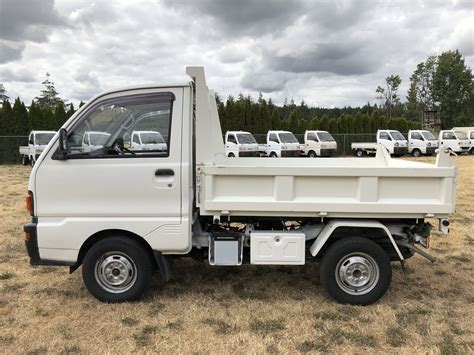 Northwest Mini Trucks | Used 1995 White Mitsubishi Minicab Hard Dump