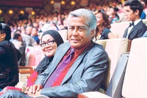 Actor jalaluddin hassan s wife dies malaysia malay mail. PESANAN TERAKHIR Isteri Kepada Jalaluddin Hassan Dan Anak ...