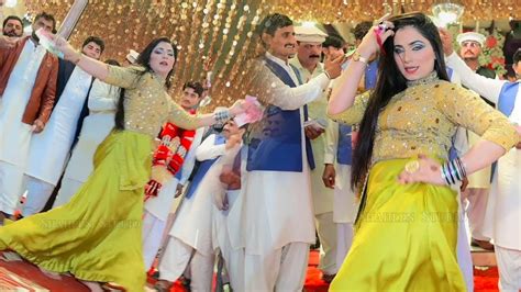 Mehak Malik Kali Kameez Wala Saraiki Dance Performance 2023 Youtube