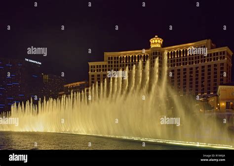 Fountains Of Bellagio Las Vegas Nevada Usa Stock Photo Alamy