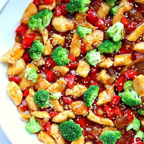 Divide the rice between 4 plates and top with the chicken and vegetables. Teriyaki Chicken Stir Fry Recipe - Crunchy Creamy Sweet