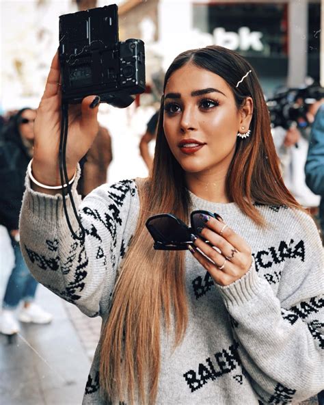 Under the cut you will find 38 dash icons of danna paola. Publicación de Instagram de Danna Paola • 4 de Nov de 2018 ...