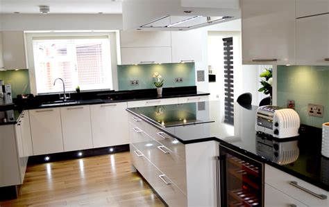By niels boschmarch 25, 2019 0. A high tech, high spec kitchen - Modern - Kitchen - Other ...