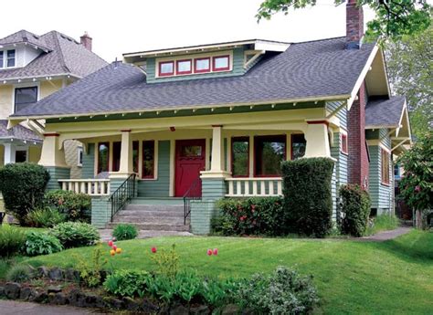 Though most craftsman homes are constructed of wood, the piers may be crafted from stone or brick. Pin on Cam house colors
