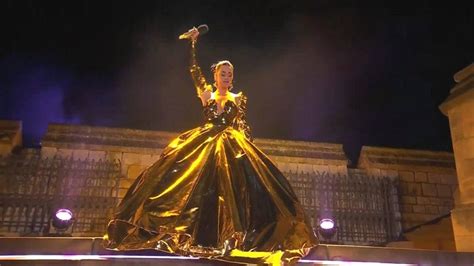Katy Perry Faz Performance Na Coroação Do Rei Charles Iii Poptivo