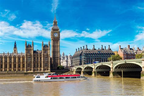 Book a perfect cocktail bar in london, greater london for your wedding, party or any other event at poptop! 25 Best Things To Do In London (England) - The Crazy Tourist