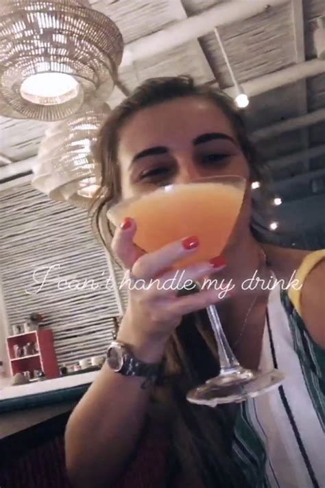 Dani Dyer Admits She Cant Handle Her Drink After Falling Over On