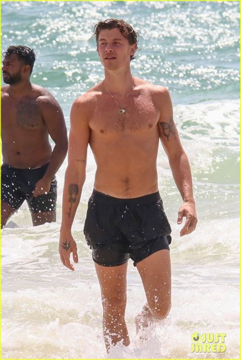 Full Sized Photo Of Shawn Mendes Shirtless Beach Photos On Birthday 37 Shawn Mendes Celebrates
