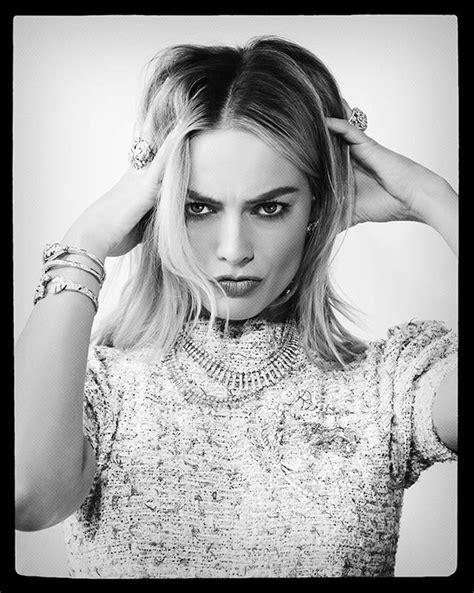 Margot Robbie Sexy Photos Pics Holder Collector Of Leaked Photos